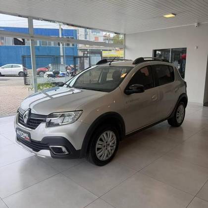 RENAULT SANDERO 1.0 12V SCE FLEX GT LINE MANUAL RENAULT SANDERO 1.0 12V SCE FLEX GT LINE MANUAL